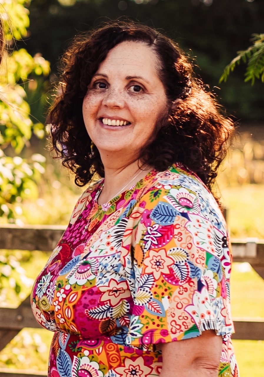Laurie, Registered Nurse, coach and founder of Shine Again Coaching